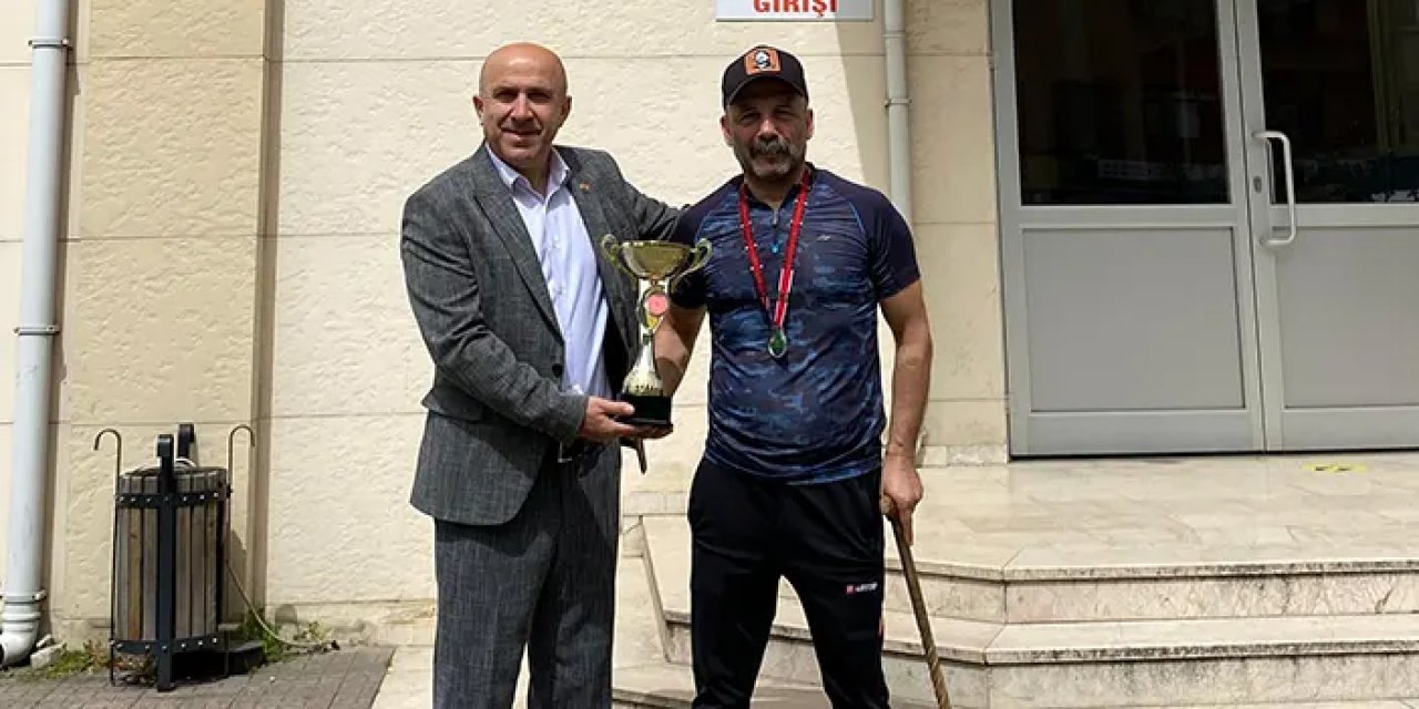 Para Masa Tenisi Türkiye Şampiyonası’nda Beşikdüzü’ne ikincilik