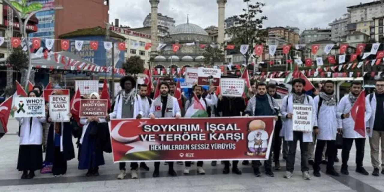 Rize'de sessiz yürüyüş" ile İsrail protesto edildi