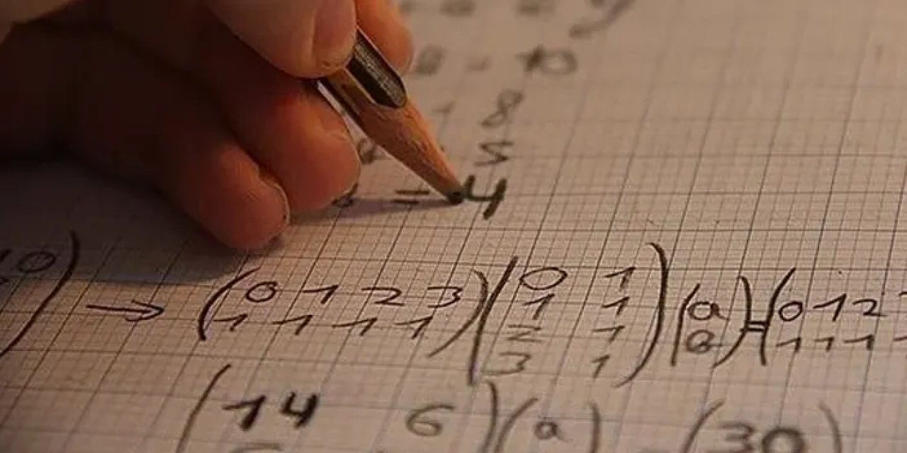 Türkiye'nin Eğitimde Yeni Dönemi: Türkiye Yüzyılı Maarif Modeli ile Matematik Eğitimi Yeniden Şekilleniyor
