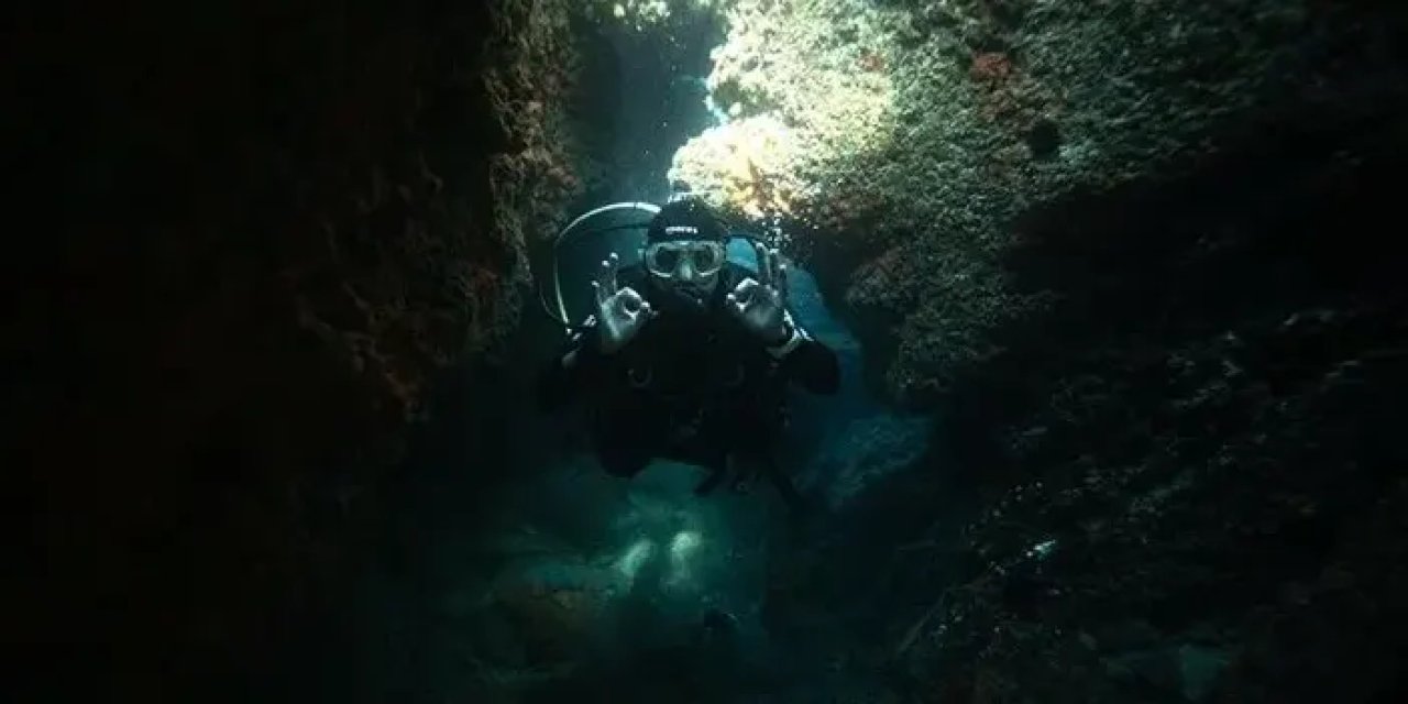 Kuşadası'nda Dalış Turizmi Sezona Erken Başladı: Antik Kalıntılar ve Su Altı Canlılarıyla Dolu Maceralar