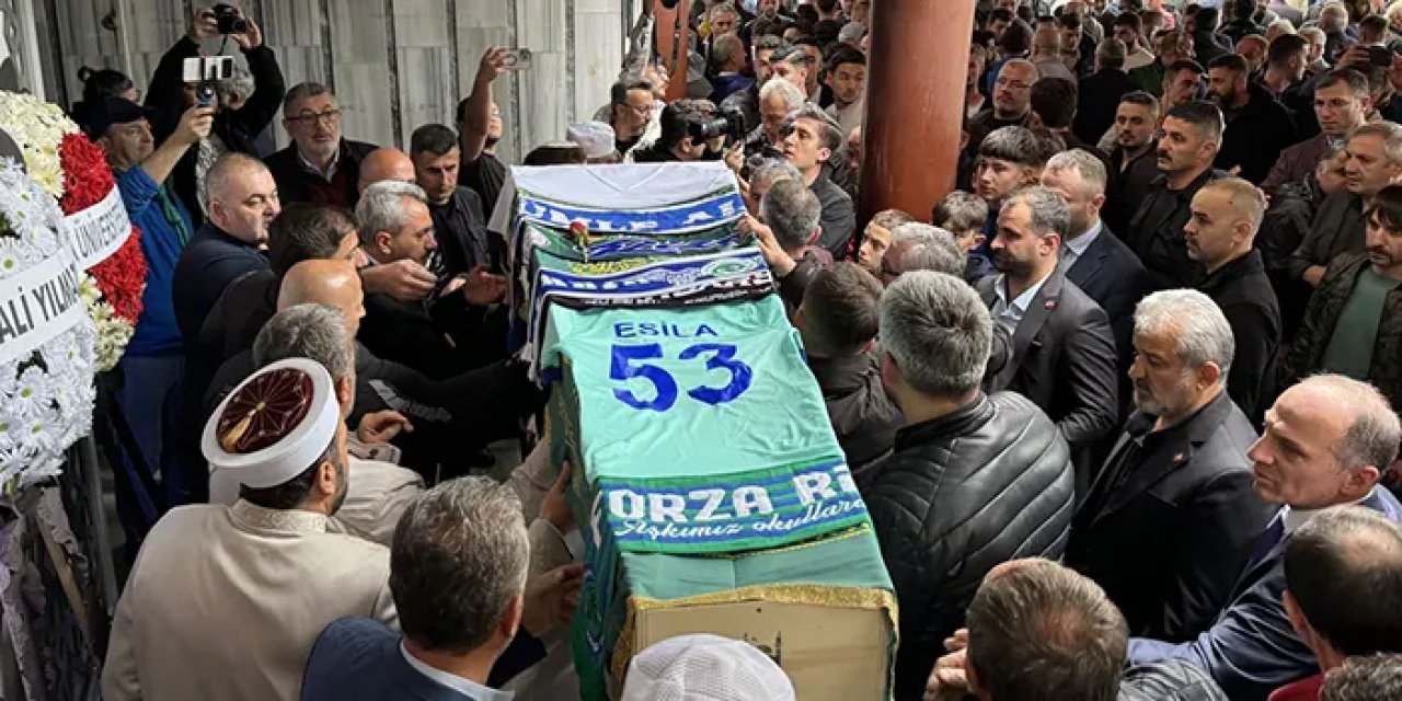 Rize'de Esila Tüfekçi son yolculuğuna uğurlandı