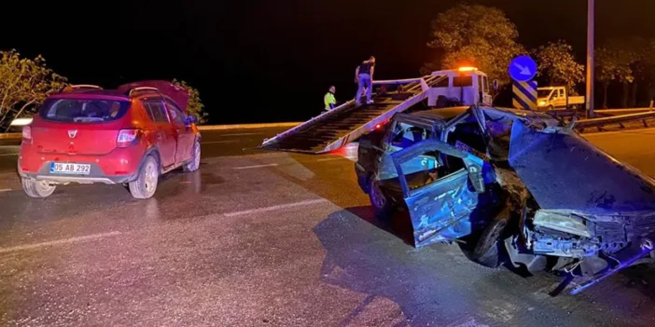 Ordu'da 2 otomobil çarpıştı! 1'i ağır 5 yaralı