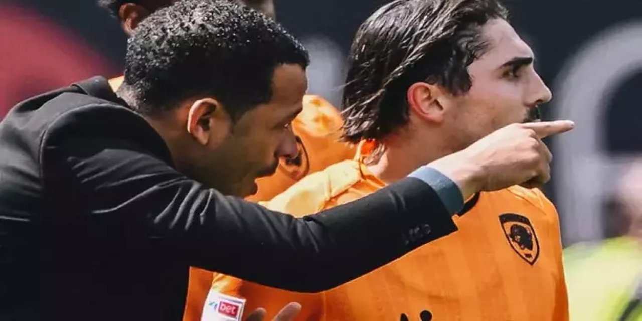 Abdülkadir Ömür'e bir şok daha! Şimdi de ayrılık depremi