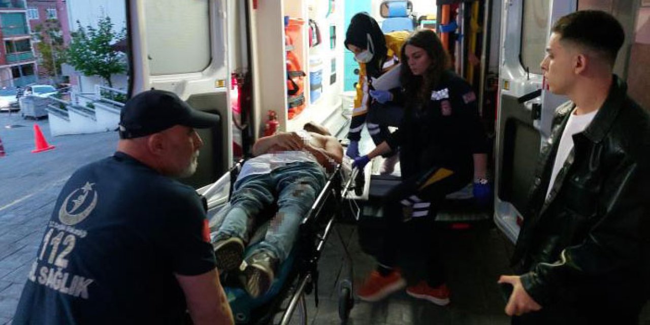 Samsun'da gençlere bıçaklı saldırı! 2 yaralı