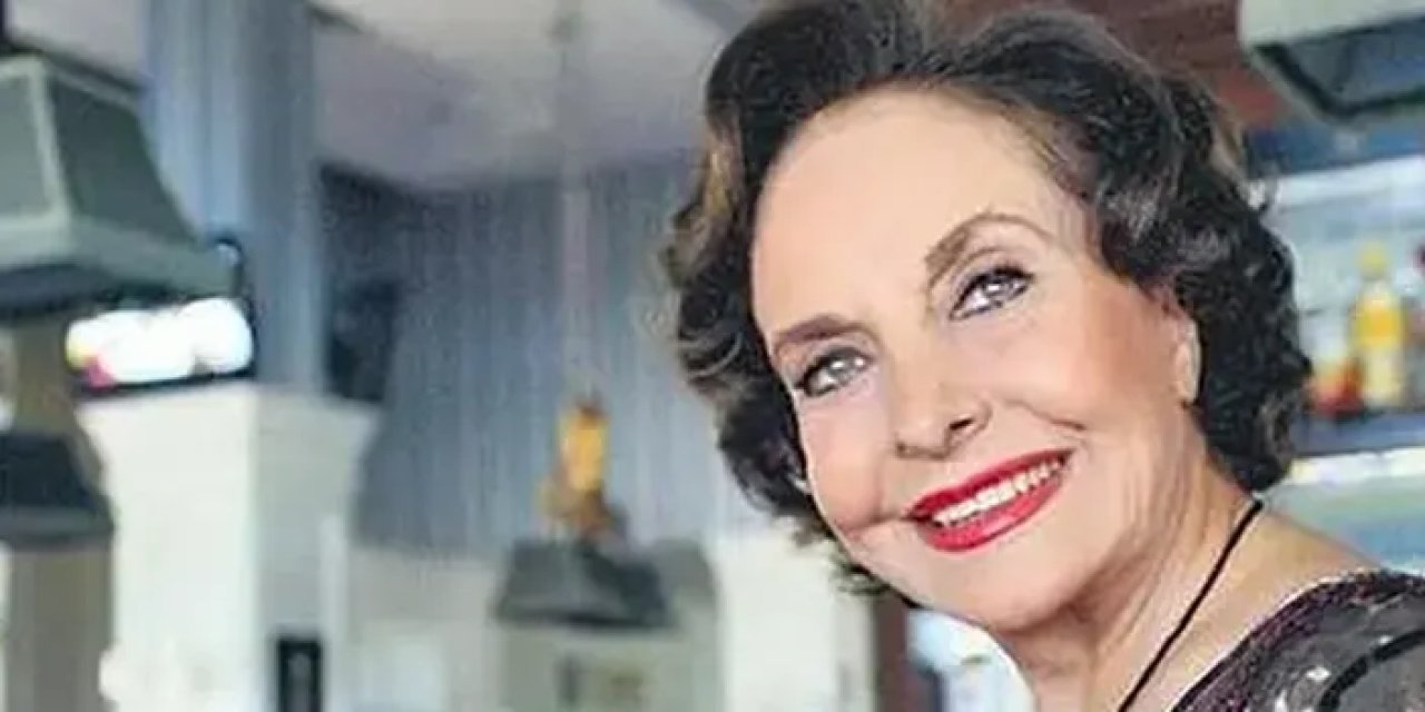 Ayten Gökçer kimdir? Sanatçı Ayten Gökçer'in hayatı