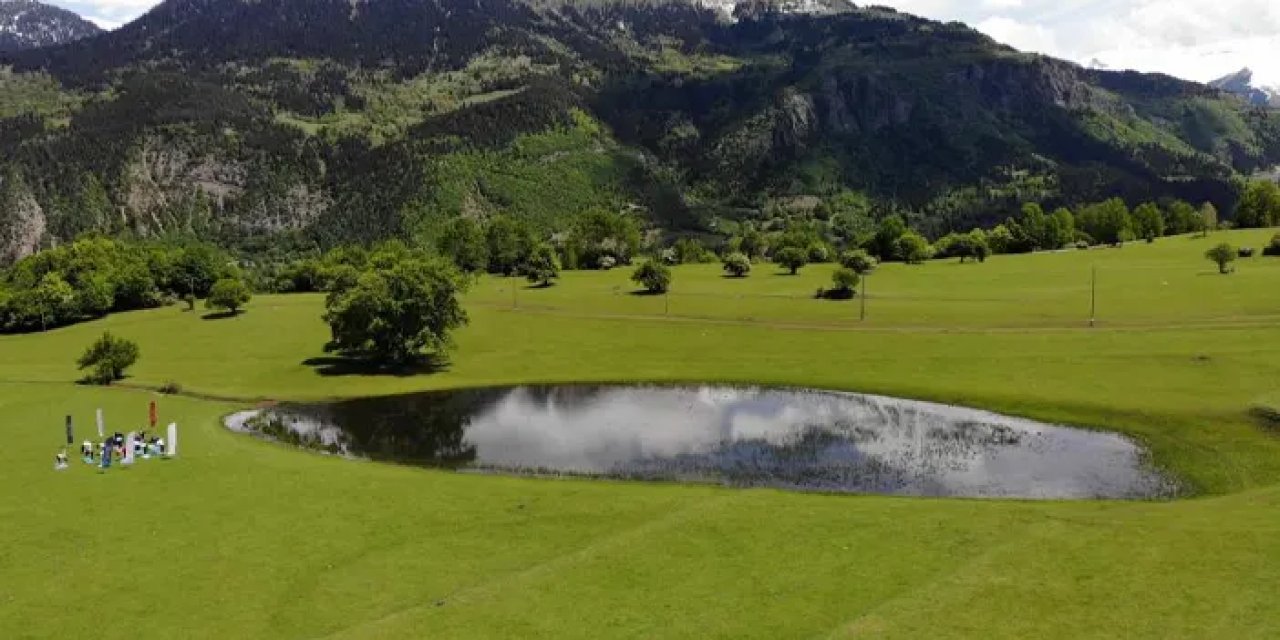 Artvin'de Usot Gölü yılda sadece 2 ay ortaya çıkıyor