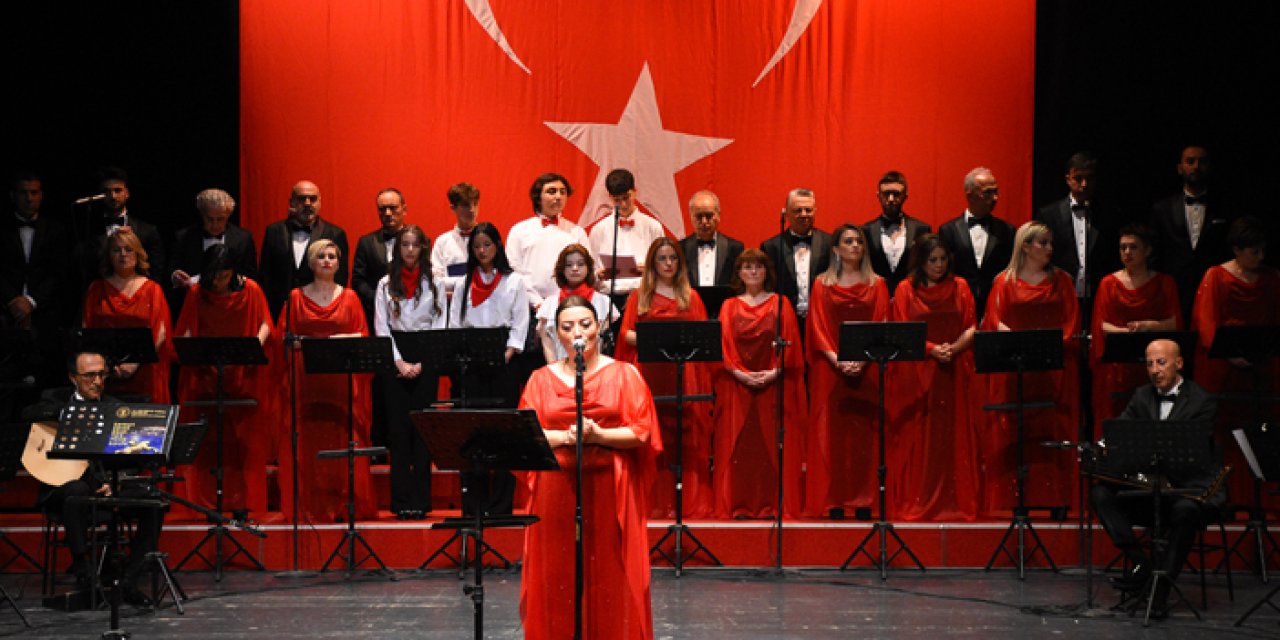 Samsun Devlet Klasik Türk Müziği Korosu'ndan "19 Mayıs özel konseri"