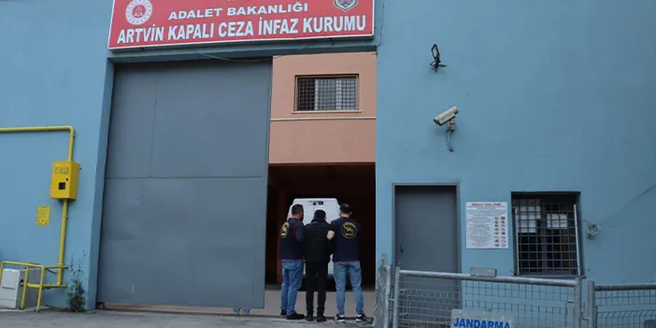 Mersin'de 6 yıl önce cinayet işleyip firar etmiş! Hükümlü şahıs Karadeniz'de yakalandı