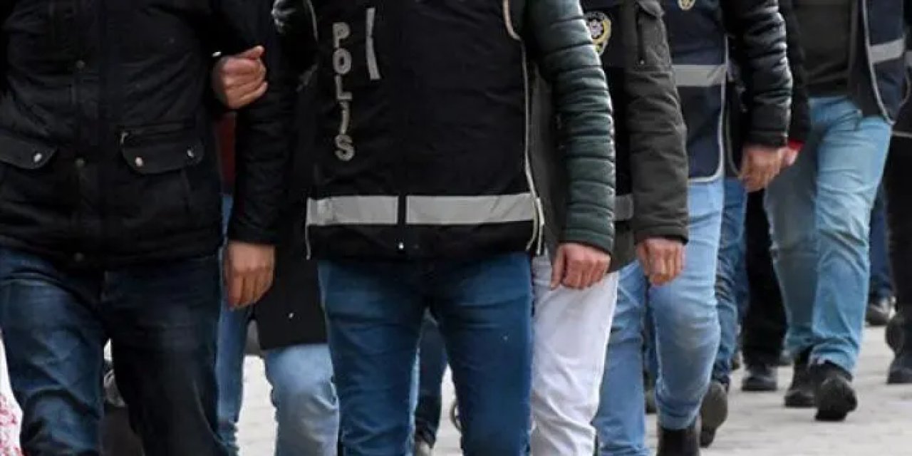 9 ilde Mahzen-49 operasyonu! 30 kişiye gözaltı