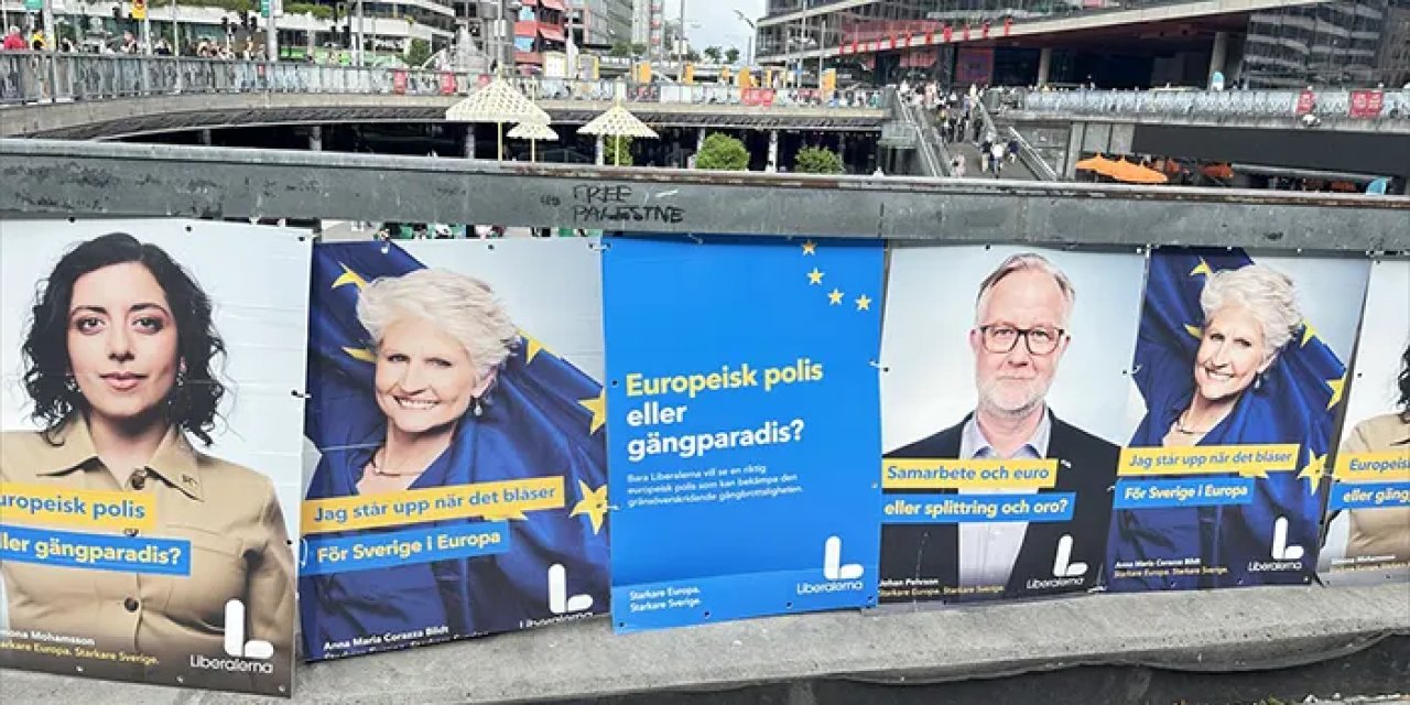 Avrupa Parlamentosu'nda aşırı sağ güçlendi