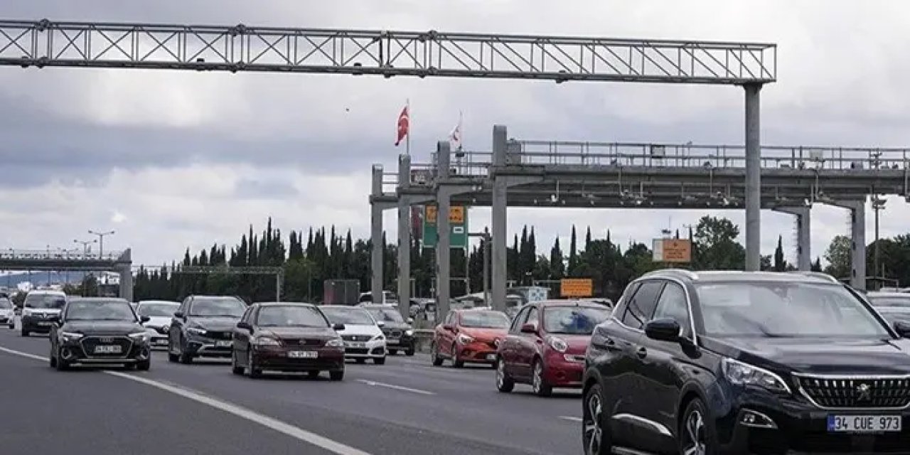 Bayramda otoyollar ve köprüler ücretli mi?