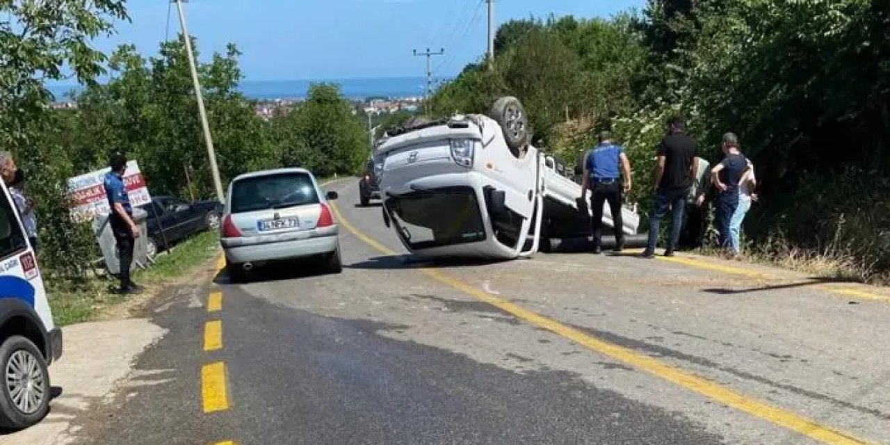 Sakarya'da kamyonet kontrolden çıktı! Takla attı
