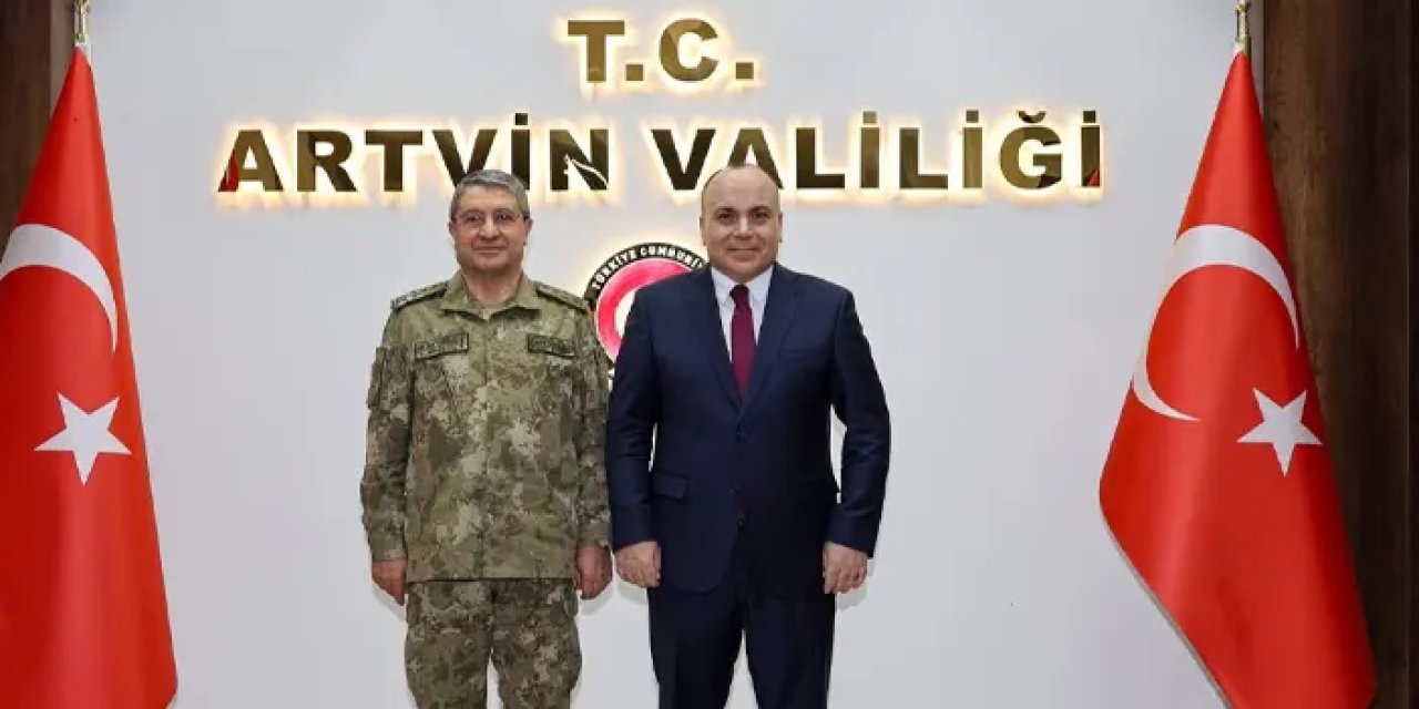 Artvinli Orgeneral memleketinde hasret giderdi