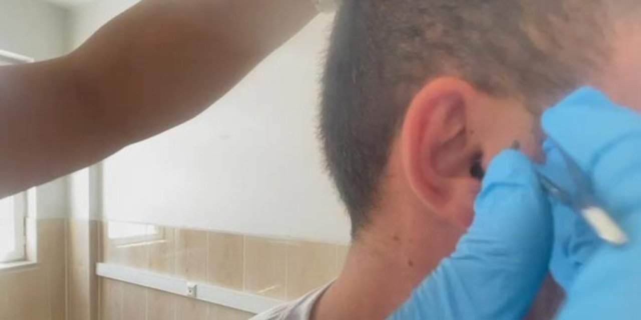 Samsun'da ehliyet sınavına kopya düzeneği ile girenlere suçüstü