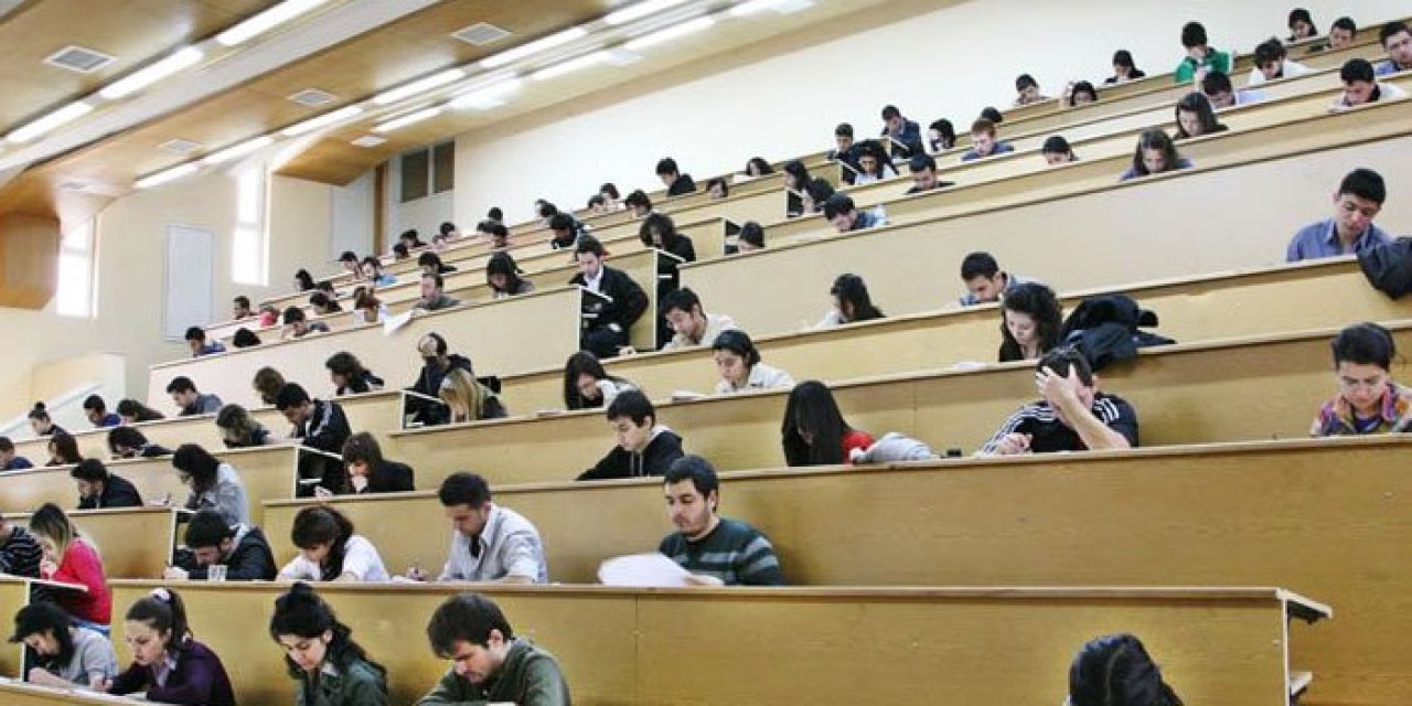 Burslu Üniversite Ne Demek? Ücret Ödüyor Muyuz?