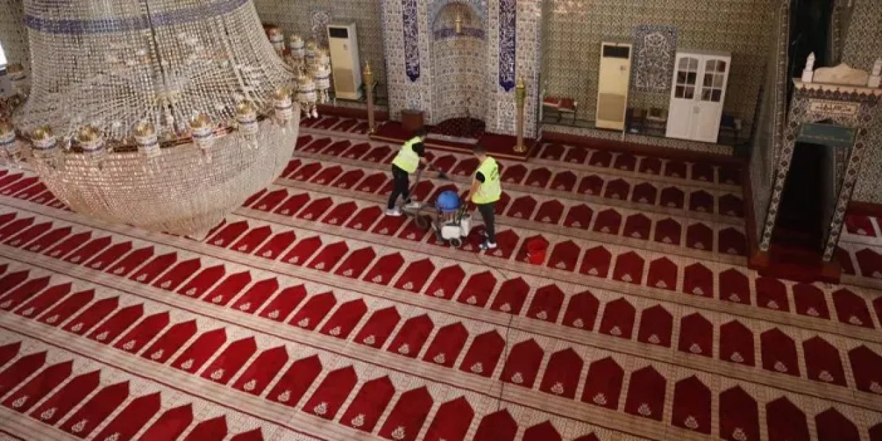 İlkadım Belediyesi Camileri Temizliyor: “Her An Vatandaşın Yanındayız”