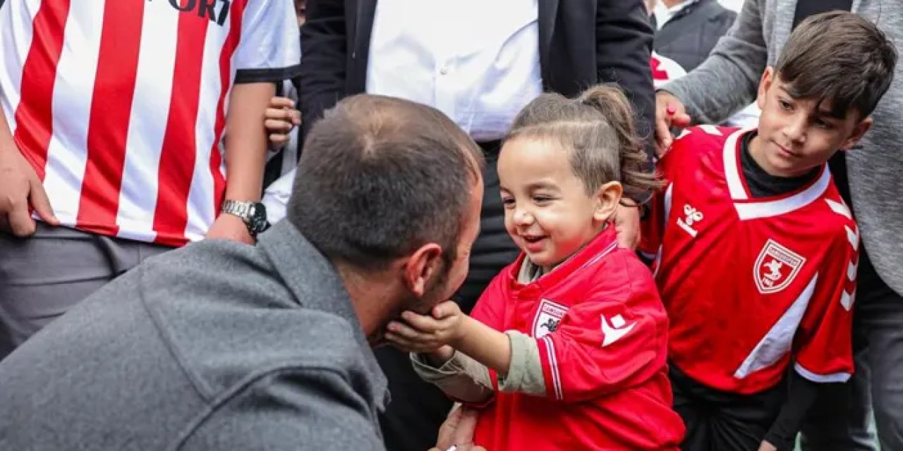 Samsun’da şampiyon minikler kupalarını aldı!