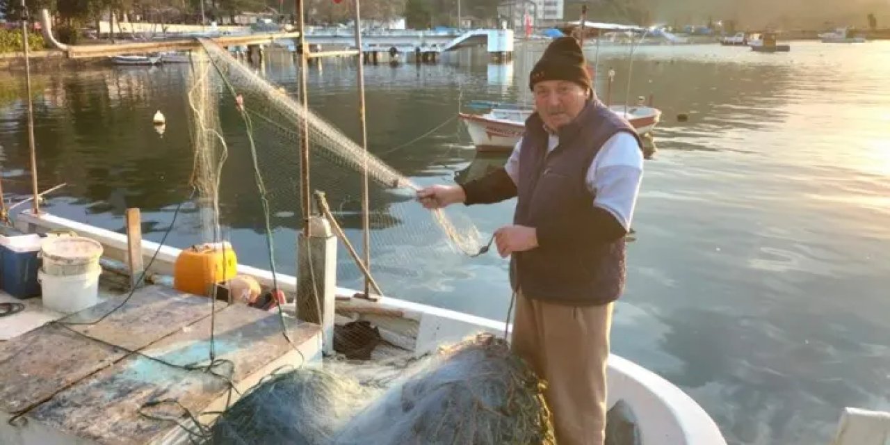 Ordu’da 40 yıldır babadan kalma tekne ile balıkçılık yapıyor!