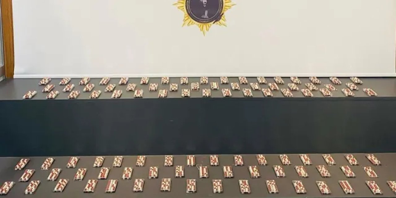 Samsun’da evinde bin 860 adet uyuşturucuyla yakayı ele verdi