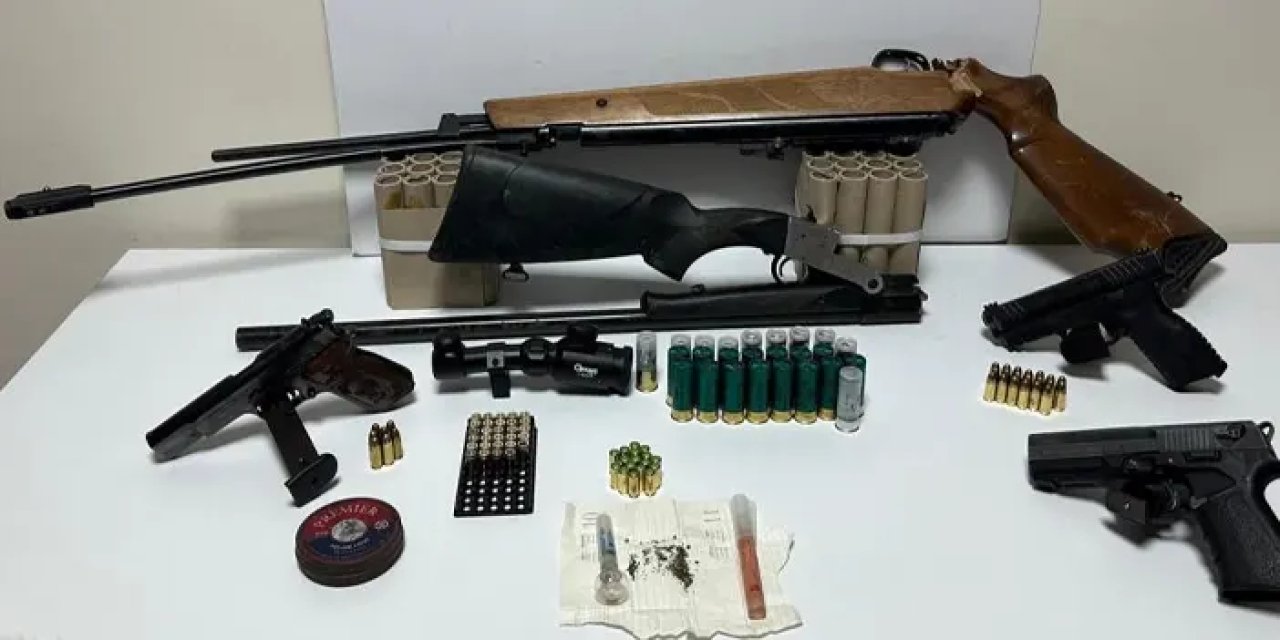 Samsun’da silahla ateş açan şahsın evinde çok sayıda silah yakalandı