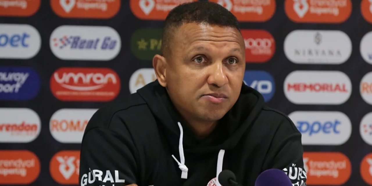 Antalyaspor'da Aurelio maç sonu konuştu: "İlk golde faul vardı"