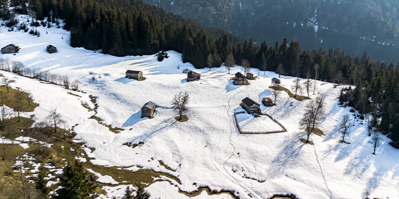 Trabzon’da kış güzelliği: Kumananda Yaylası büyülüyor