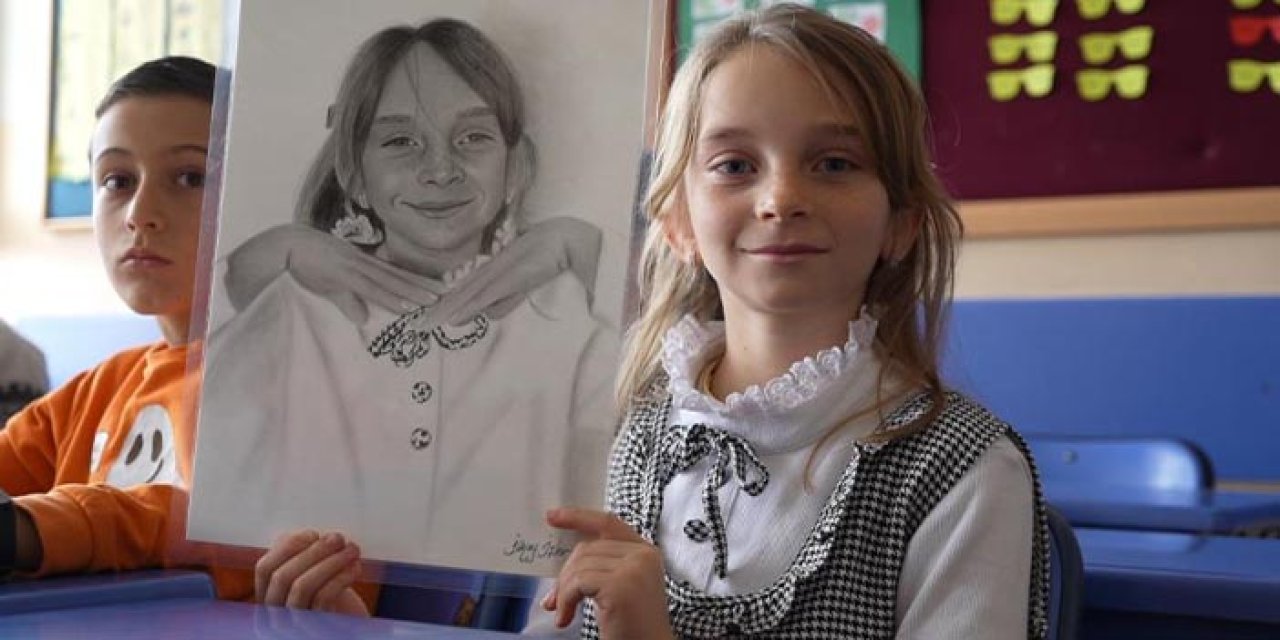 Gümüşhane’de anlamlı proje: Öğrencilerin portreleri yüzleri güldürdü