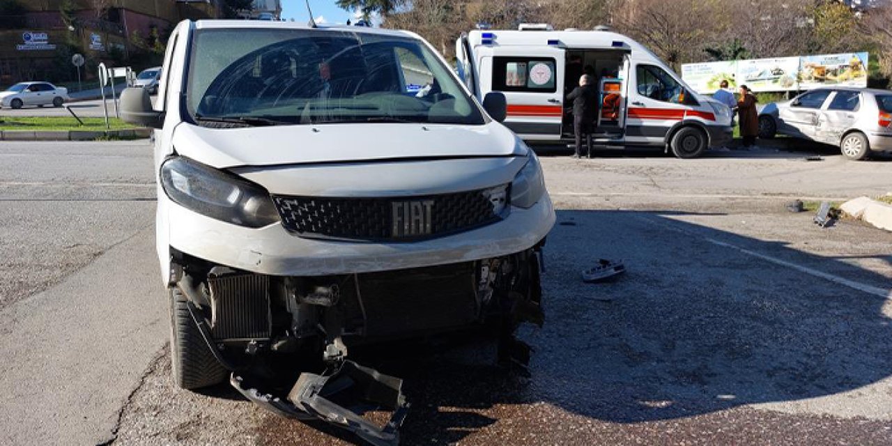 Samsun’da iki araç çarpıştı: 6 kişi yaralandı! Kaza sonrası gerginlik yaşandı