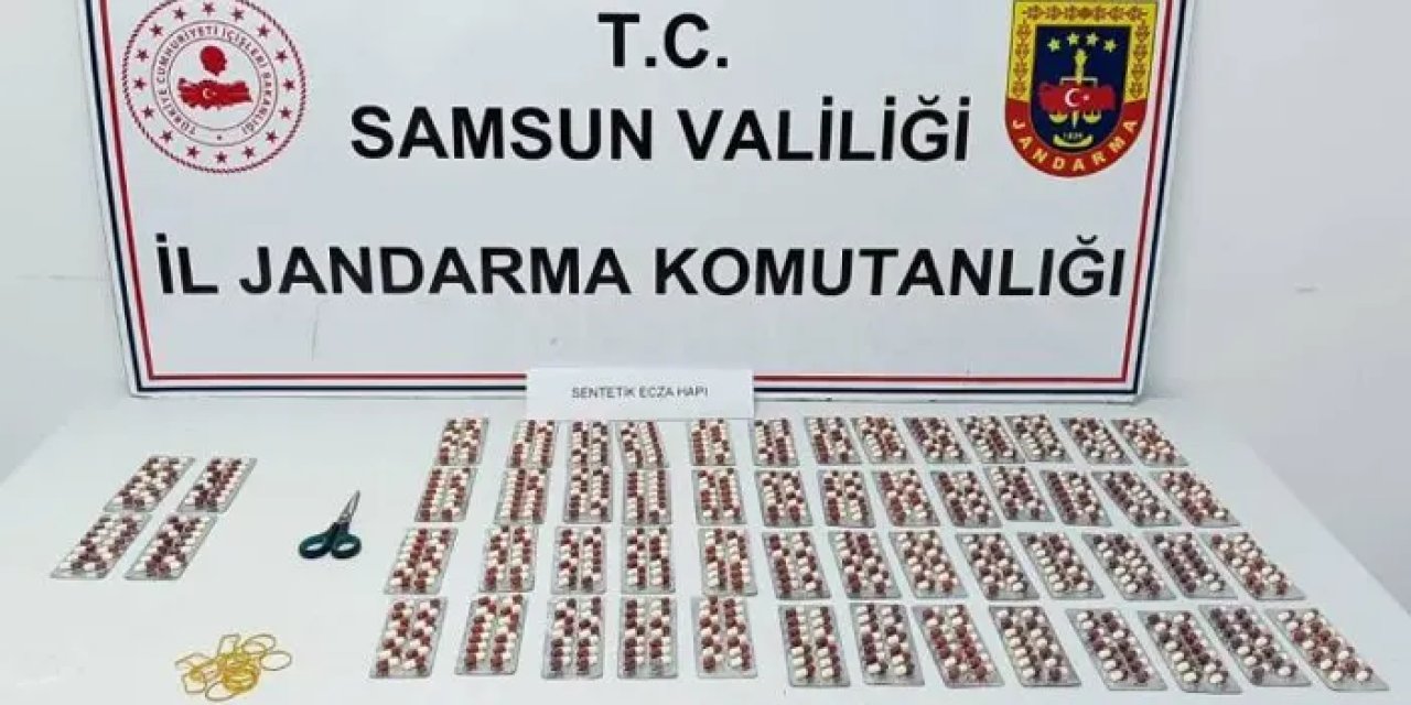 Samsun’da 2 kişiye zehir operasyonu! 784 hapla yakalandılar