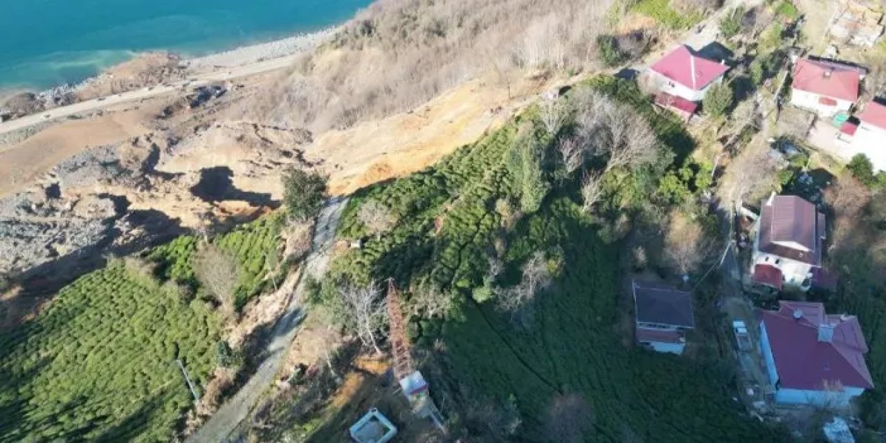 Artvin’de heyelan tehlikesi devam ediyor! Köy sakinleri tedirgin