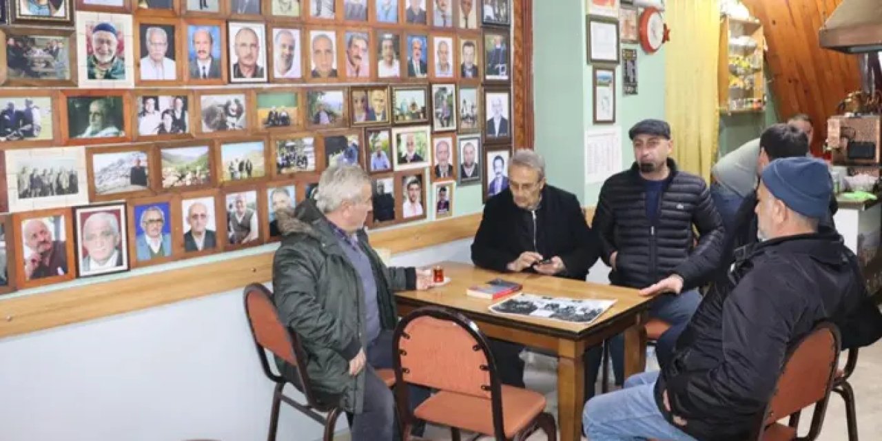 Rize’de bu çay ocağında ölen yakınları ile bir araya geliyorlar