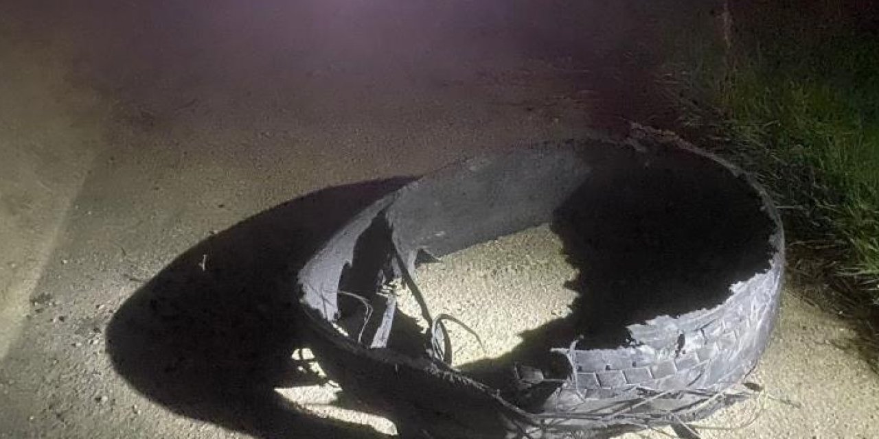 Samsun'da yoldaki tır lastiği kazaya neden oldu: 6 araçta hasar oluştu