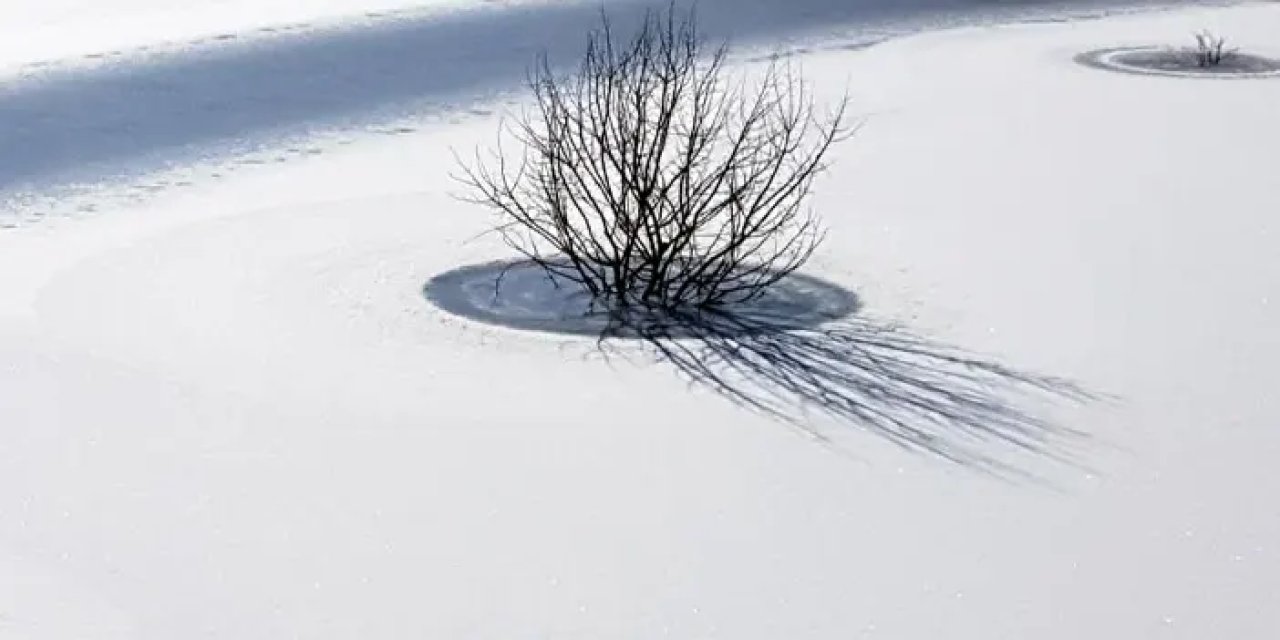 Bayburt’ta hava dondurdu! Termometreler eksi 13 dereceyi gördü