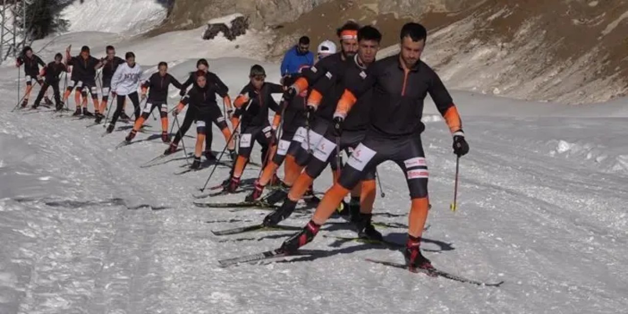 Rizeli sporcular Ayder Yaylası’nda olimpiyatlarına hazırlanıyor