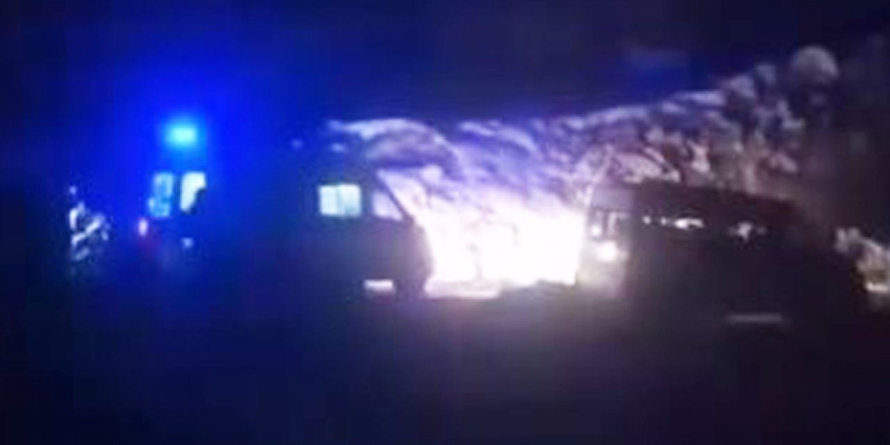 Artvin’de zorlu yolculuk! Köylüler 70 yaşındaki hastayı kızakla ambulansa taşıdı