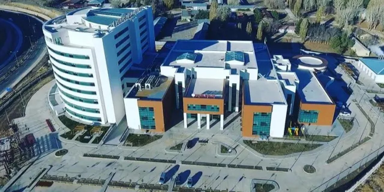 Bayburt Devlet Hastanesi’ne binlerce başvuru!