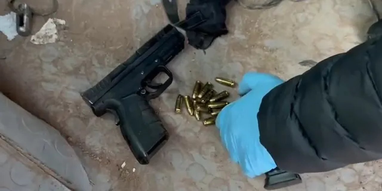 Samsun’da silah operasyonu! Ev ve minibüste mühimmat ele geçti