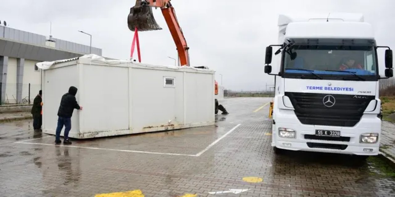 Samsun’da evi yanan aileye yardım eli uzatıldı!