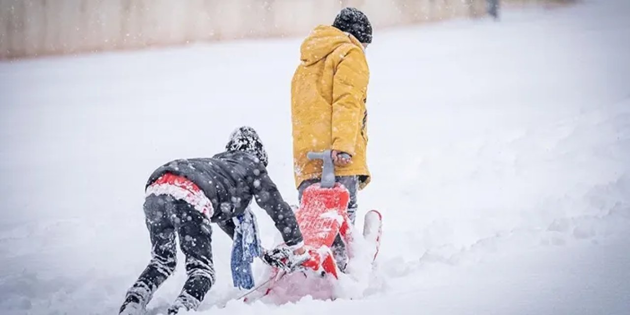 Giresun’da 13 ilçede eğitime kar tatili!