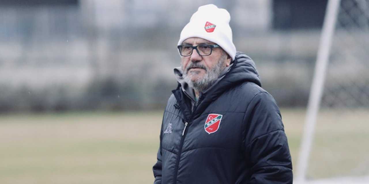 Trabzonspor'un eski teknik adamı Mustafa Reşit Akçay'a tazminat şoku