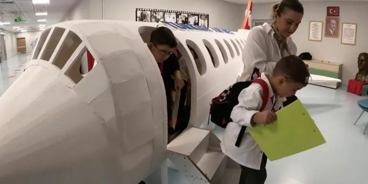 Samsun’da miniklerden maket uçakla deprem tatbikatı!