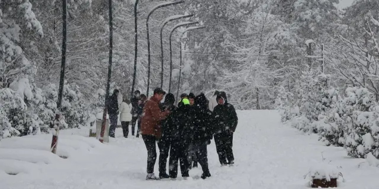 Ordu’da kar yağışı eğlenceye dönüştü!