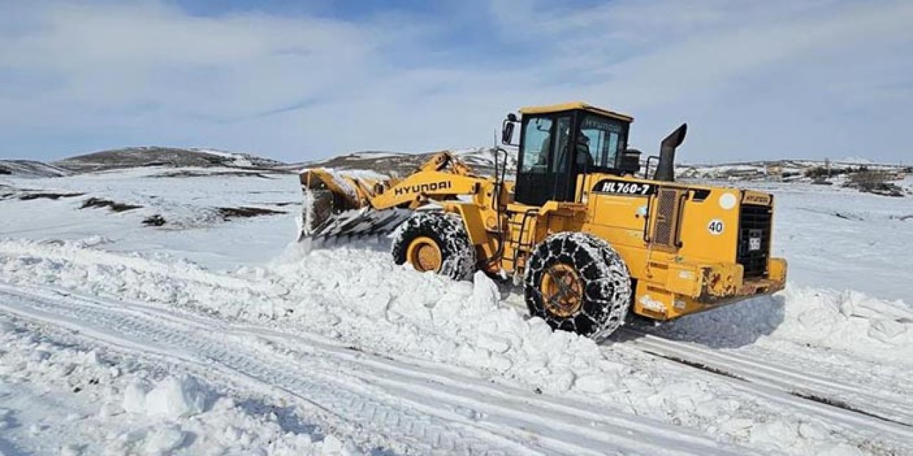 Bayburt’ta karla mücadele seferberliği!