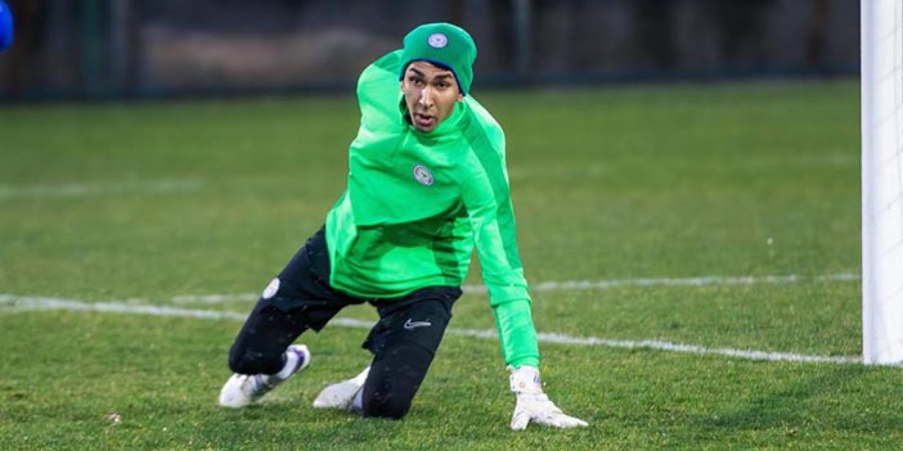 Rizespor'dan kaleye takviye! Efe Doğan ile 4.5 yıllık sözleşme