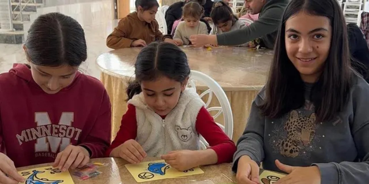 Bayburt’a çocuklara kum boyama etkinliği!