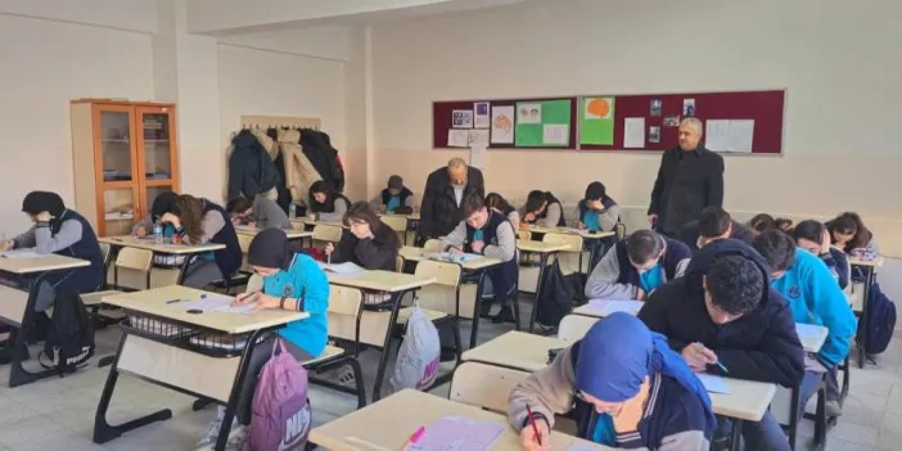 Bayburt’ta EFOR projesi kapsamında TYT denemesi