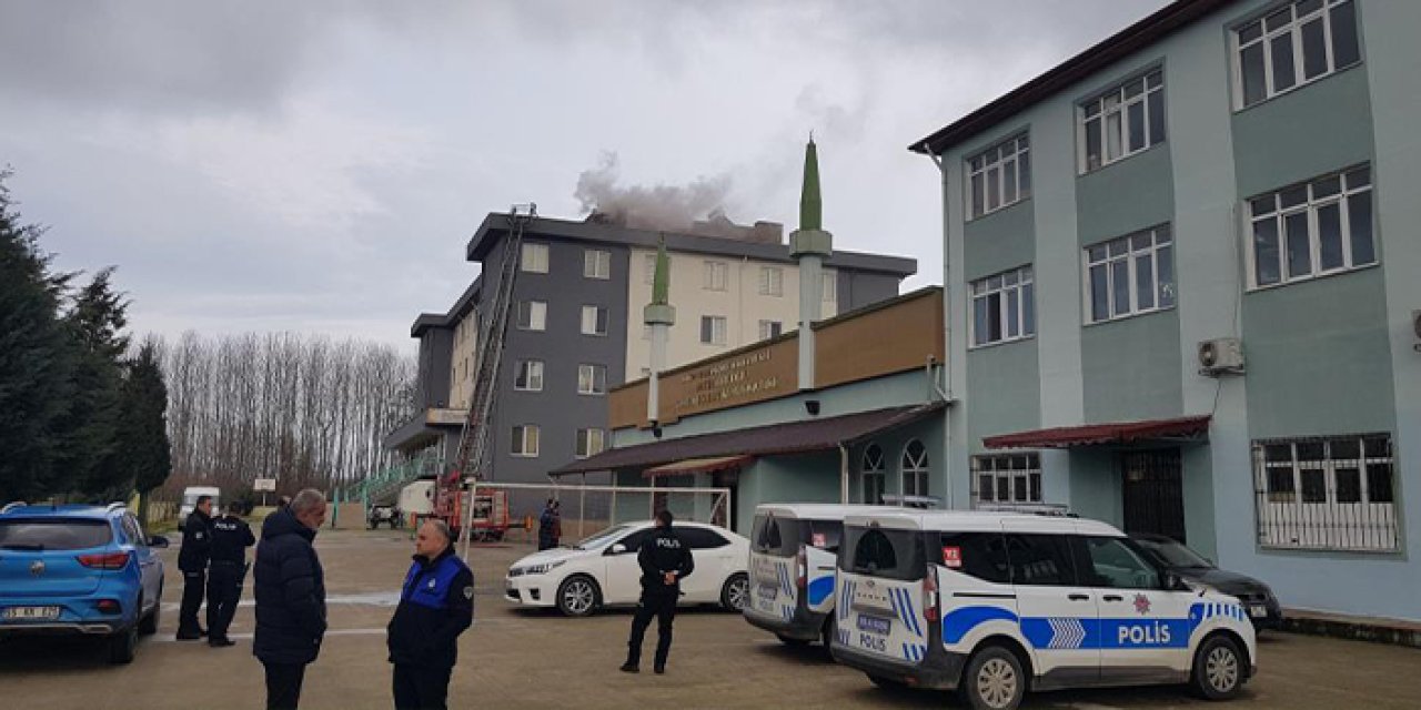 Samsun’da lise pansiyonundaki baca yangını!