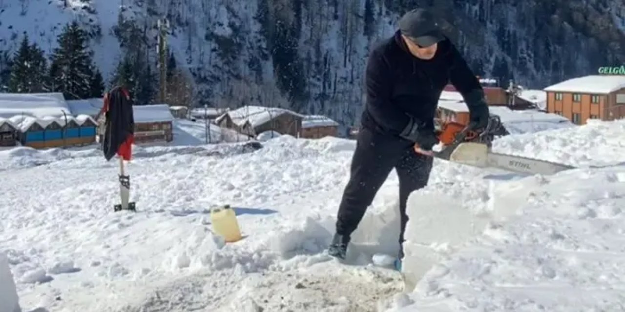 Rize’de ağaç motoru ile kardan iglo yaptılar!