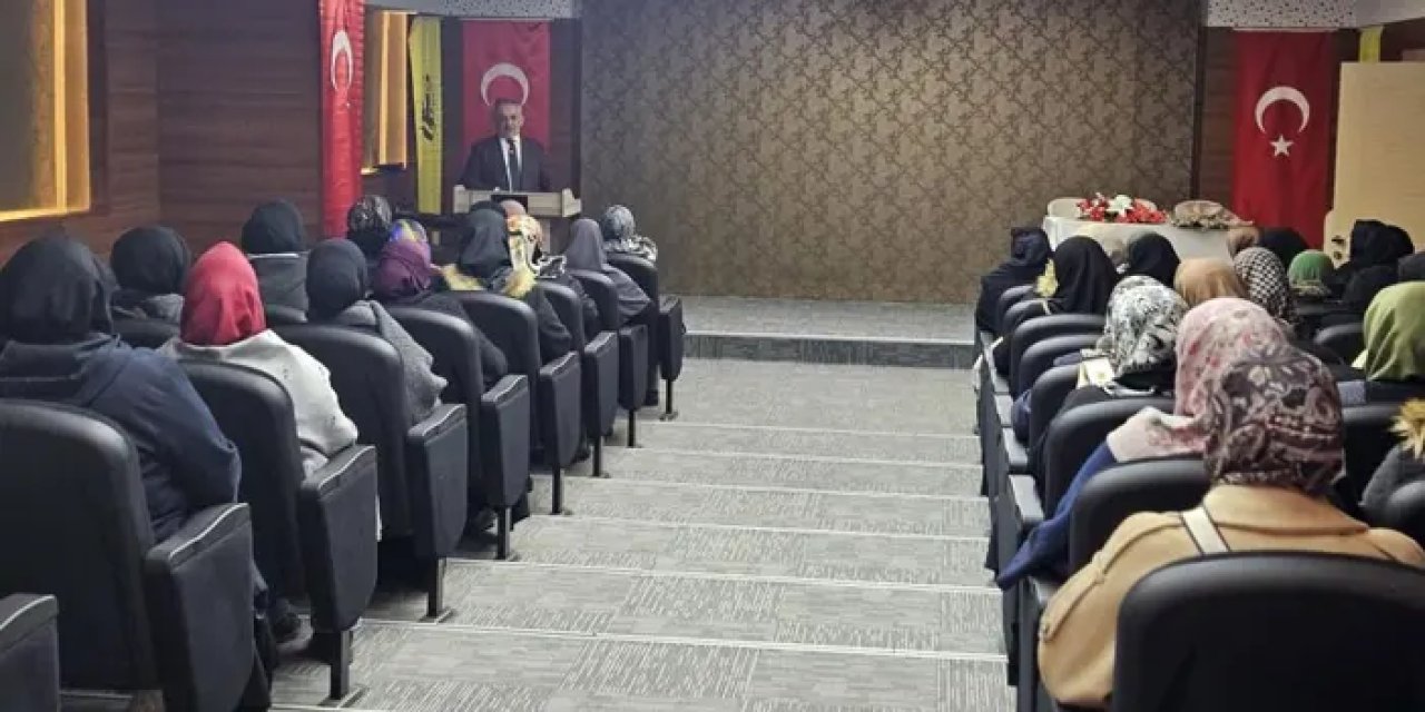 Bayburt’ta Berat Kandili konferansı düzenlendi!