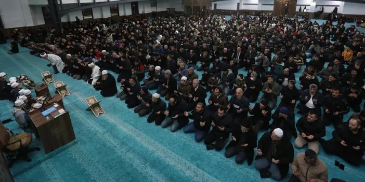 Samsun Canik’te Berat Kandili’ne özel program düzenlendi